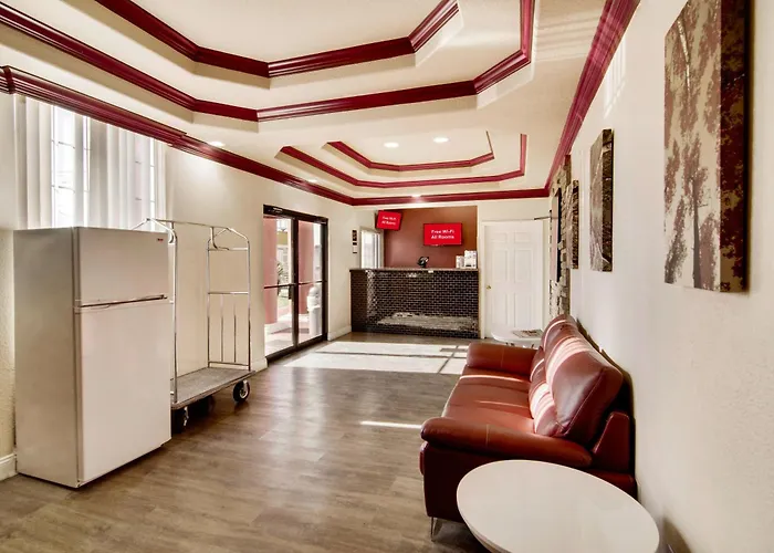 Red Roof Inn & Suites Pensacola-Nas Corry